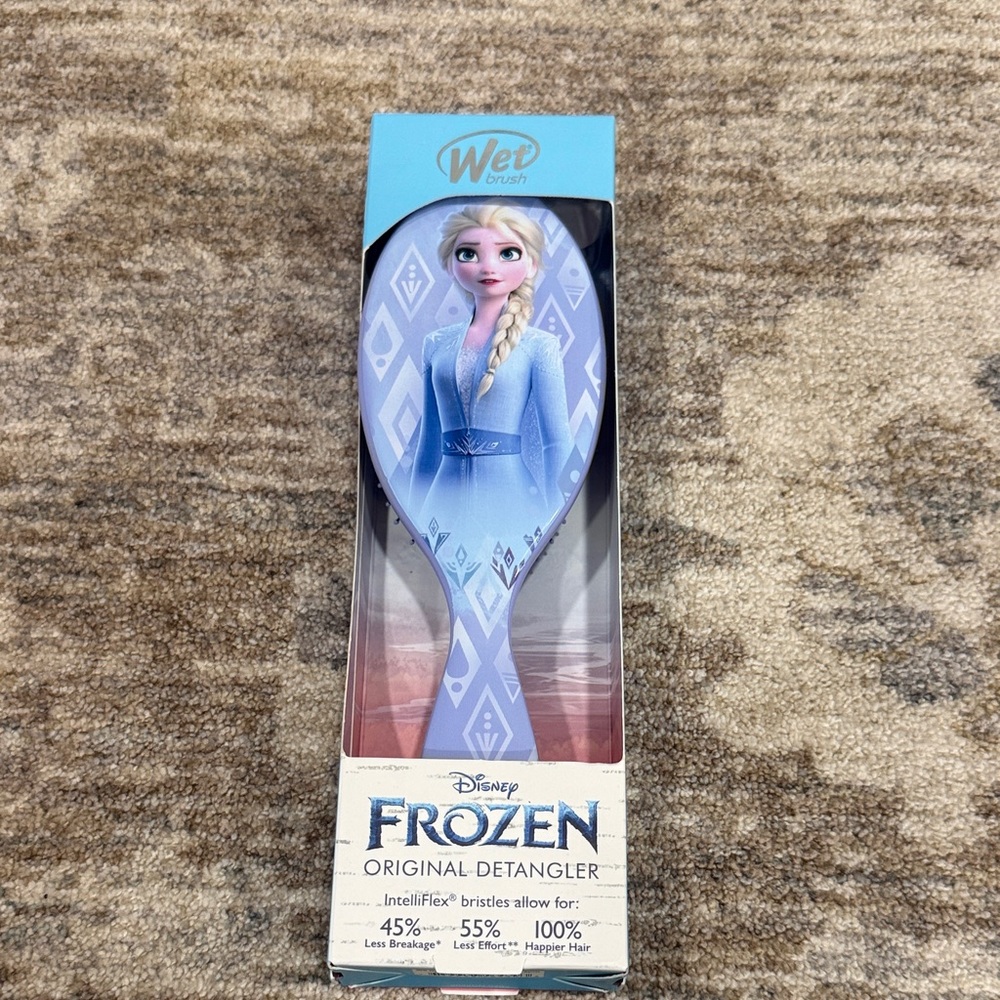 Disney Frozen Elsa Detangling Hair wet Brush -